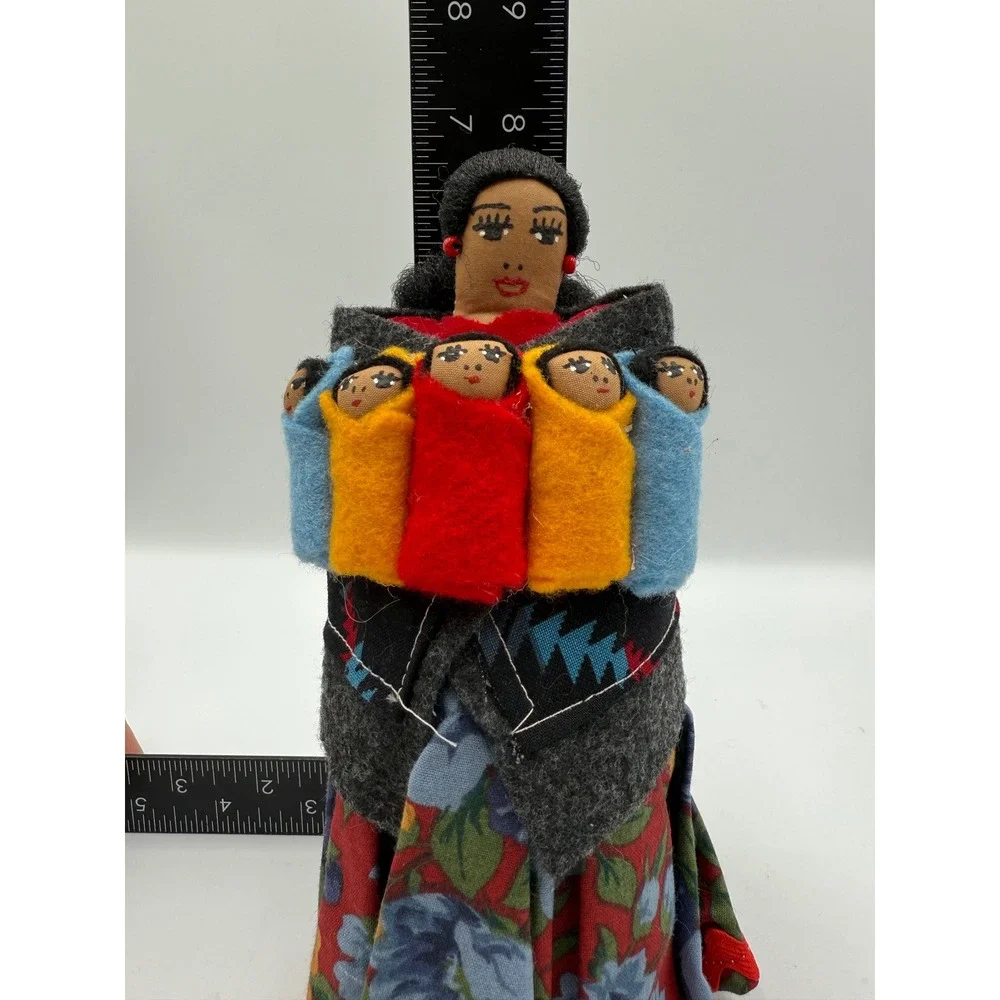 Handmade Native‎ American Storyteller Doll Mother with 5 Babies Folk Art 7.5